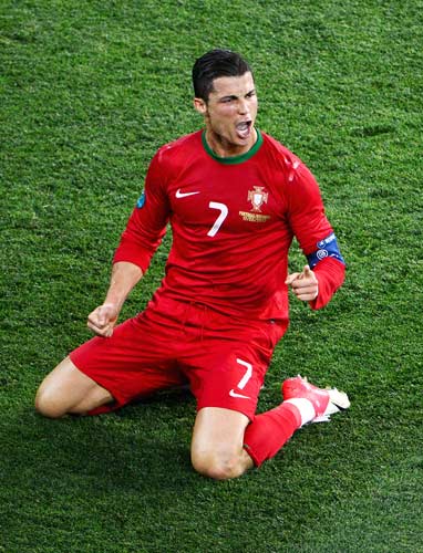 状态回来了！麦凯恩贡献赛季新高20分，连续3场得分上双（麦凯恩找回手感！砍下本季新高20分，已连3战得分上双）