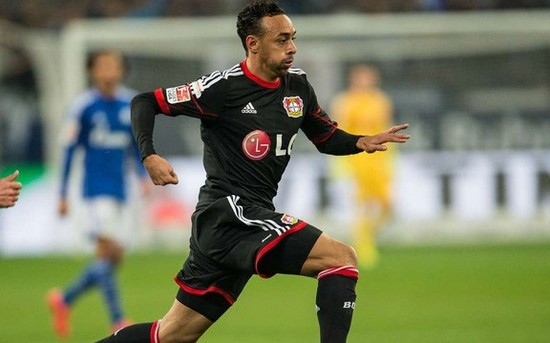 艾顿是湖人队史首位100%命中率0失误且砍两双的首发球员