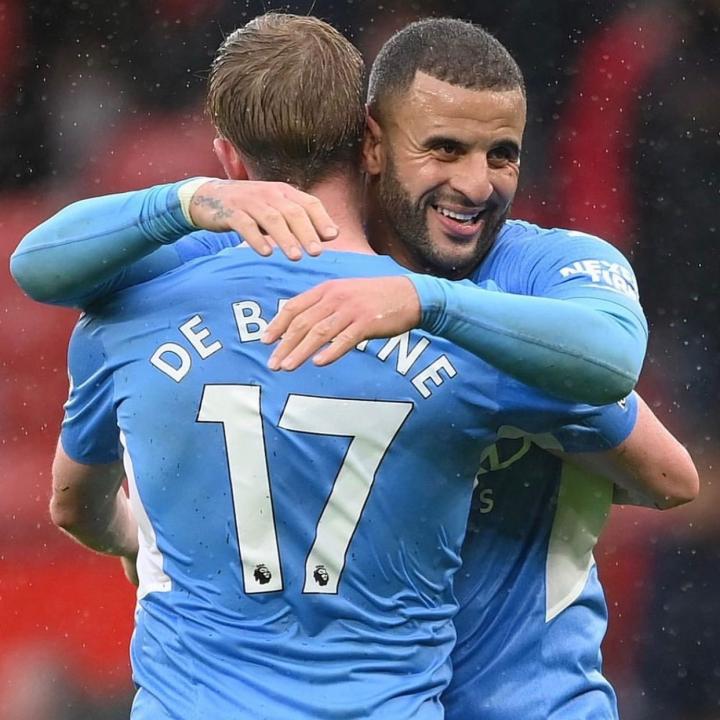 上海男篮39分大胜！新赛季开门红，弗格首秀10分，怀特塞德11分（上海男篮39分狂胜迎新季开门红，弗格首秀拿10分，怀特塞德贡献11分）