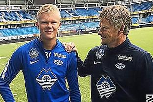 切尔西欧冠客场1：2失利，马雷斯卡带队五场不胜（切尔西欧冠客场1比2告负，马雷斯卡执教已五场未尝胜绩）