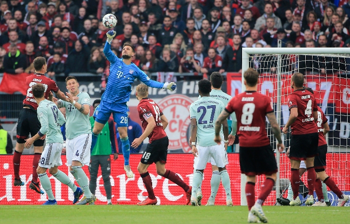 反对新赛季预算草案的是皇马和巴列卡诺，系俱乐部主动公开