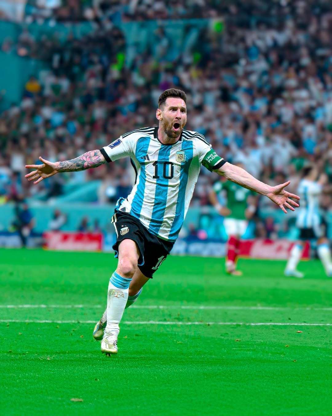 博尼：米兰德比氛围堪比皇马对阵巴萨；我要提升背身持球能力（博尼：米兰德比气氛不逊于皇马对巴萨；我还要提升背身护球能力）