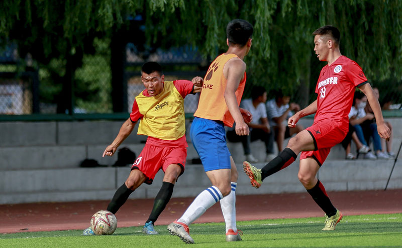 摩根发布C罗专访预告片，谈及C罗没出席若塔葬礼等话题