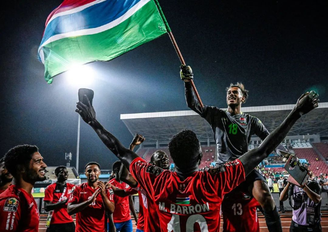 堂安律：踢巴西时我们展现出不错的临场应变与战术水准（堂安律：对阵巴西，我们的应变能力和战术水平表现不俗）