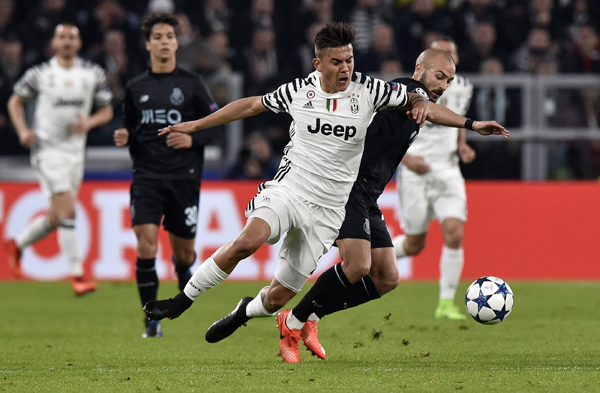 鲁尔：多特小将科尔-坎贝尔就转会接触了中日德兰和图尔贝里