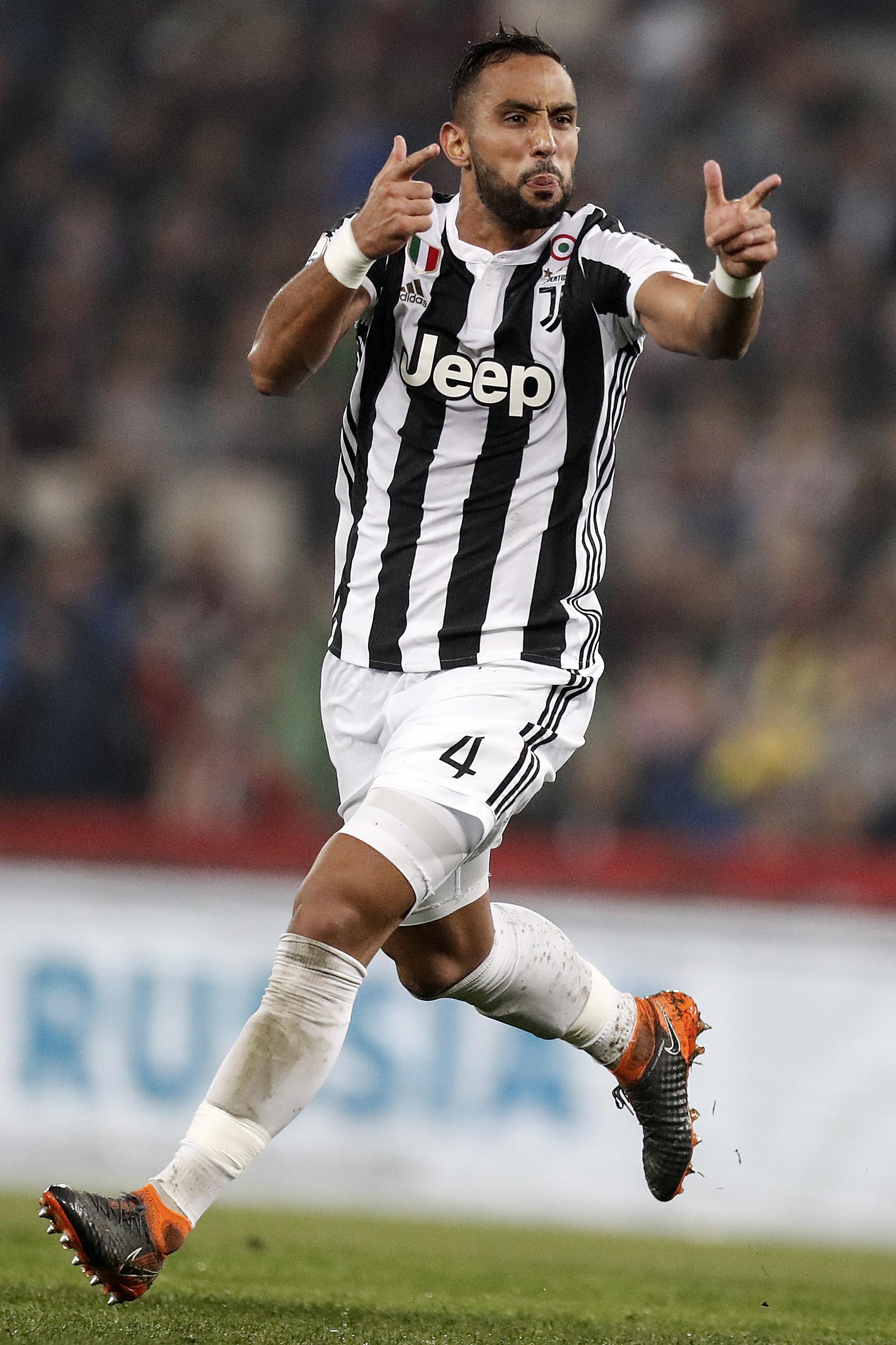 自然年国家队+顶级联赛俱乐部进球数历史前10：梅西91球第1（自然年国家队及顶级联赛俱乐部进球历史前十：梅西以91球领跑）